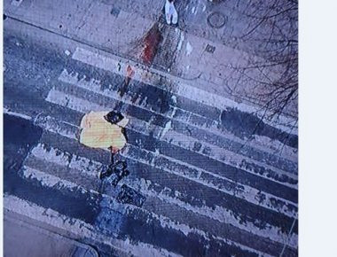 Μνήμες Βερολίνου φέρνει η επίθεση με φορτηγό στη Στοκχόλμη - Φωτό και βίντεο που σοκάρουν